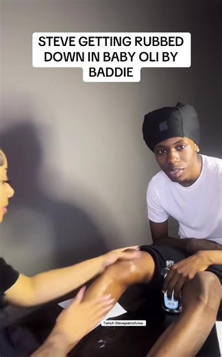 Steve skipped leg day😂😂 #baddie #babyoli #vibe #energy #stream | steve