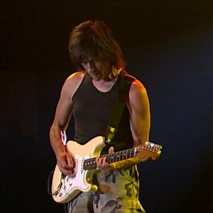 666K views · 10K reactions | Jeff Beck - "Scatterbrain" (North Sea Jazz 2006) #guitar #jeffbeck #vinniecolaiuta #guitarist | Shred Music TV | Facebook