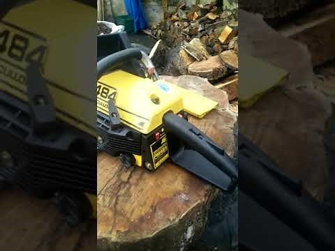 McCulloch PM484 Classic Italian Built Chainsaw. Starting and running and overview.