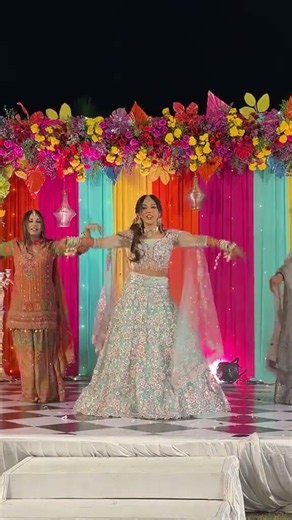 sapphire | Bride & Bridesmaids Stunning Dance performance ♥️ ✨️