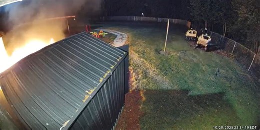 Man caught on camera pouring gasoline, setting fire to day care