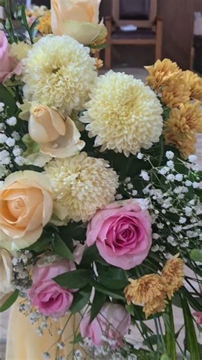 Standing Flowers Arrangement for Church Decorations