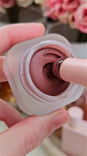 Blurring blush that actually works? Trying the Catrice Pudding Blush #blush #makeup