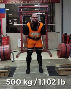 Pulling 500 @ivan_makarovstrong @powerliftingmadness | Powerlifting Motivation