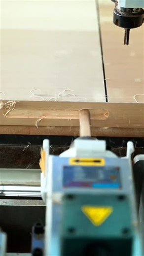 Woodworkingmachinery-MingD on Instagram: "Are you still worried about the door lock? Don't worry. This machine does it for you.###woodworkingmachinefactory #cnccuttingmachine #woodworkingachinerymanufacturer #Doorlockmachine"