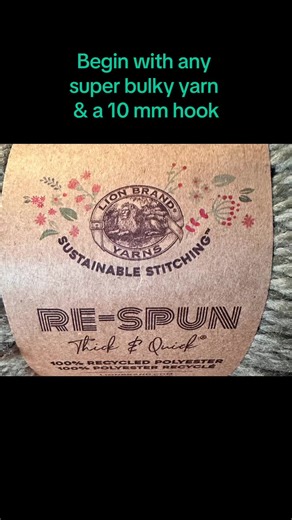 Super bulky one hour cowl tutorial. Beginner friendly! This is the easiest pattern that works for all skill levels. Perfect for winter!#cowl #crochettutorial #handmadegifts #winterfashiontrends #crochet