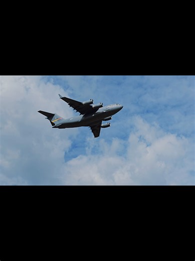 USAF C-17 Takes Off from RAF Lakenheath