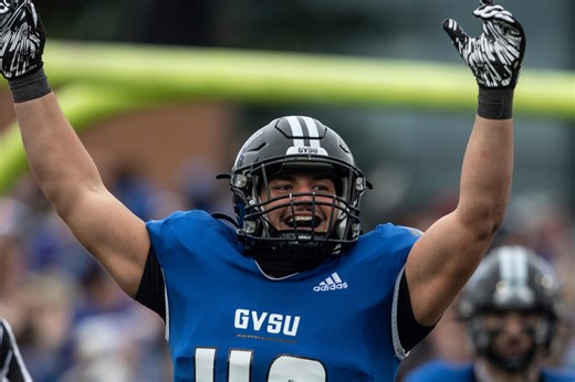 Grand Valley State football gets back on track with win over Davenport