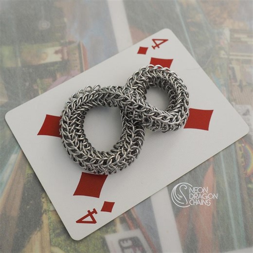 Stainless Steel Mobius Fidget Toy / Chainmaille Fidget Spinner - Etsy Australia