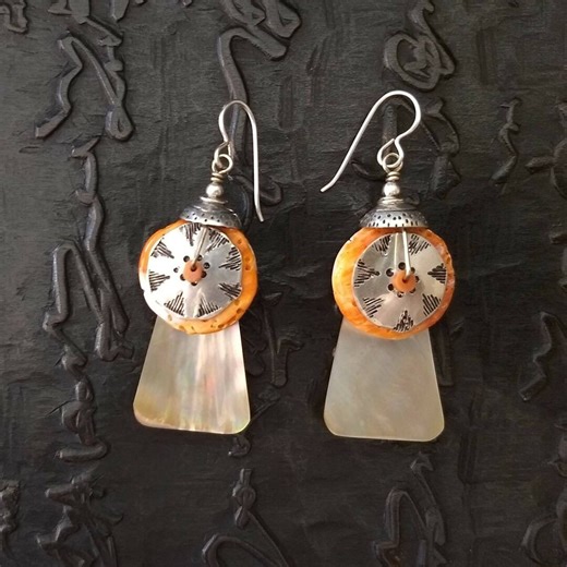 Sterling Silver Spiny Oyster Shell Earrings, MOP, Coral - Etsy