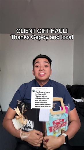 Generous Gift Unboxing for Event Hosting