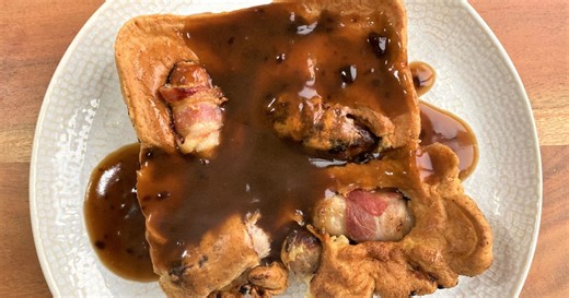 Best Yorkshire pudding recipe for pigs in blankets toad in the hole