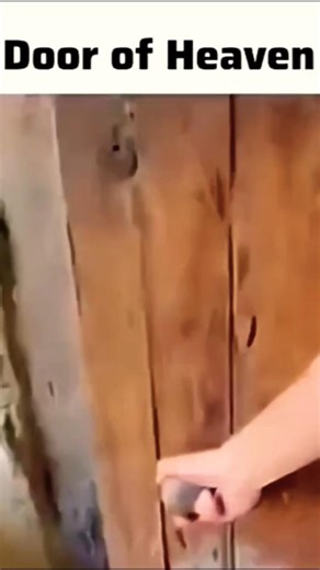 Door of heaven 🌠 Krishna drawing 🦚 💙 #artist #realisticdrawing #ytshorts #shorts #viral