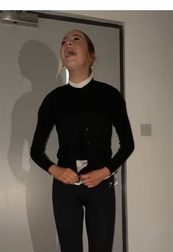 Emma's Amazing Solo Singing Journey to Fame