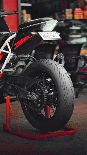 𝘽𝙡𝙤𝙤𝙢𝙯 on Instagram: "PREMIUM QUALITY TRACK TYRES🦇💀 . . .📷 . #riders #ridersofinsta #keralavibes#keralagodsowncountry #keralagram #keralagallery#keralaphotography #modifiedbikes #modifiedsociety#modified #ktm250 #ktmracing #ktmfamily#ktmpowerparts #instapic #instadaily #reels#reelsinstagram #keralamodel @autologuedesign @automotivesofkerala @bikers_india @bikers_of_kerala__k.l @bikeholics @_the_bikeholic @boiclubindia @riders_of_cochin ktmdeadly_riders @day_to_day_riders @ktmholics @k_