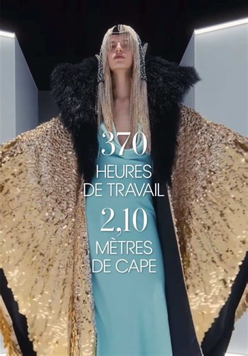 10 680 éléments brodés, 920 heures de travail… À l’occasion de la fin de la #FashionWeek haute couture, Vogue revient sur les créations des Maisons au savoir-faire exceptionnel en quelques chiffres.