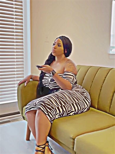 Miss Parker flirts with worker #funny #shortsvideo #comedy #viral #fyp | ms parker