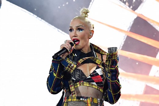 Here's What Gwen Stefani's Song "Hollaback Girl" Is Really About
