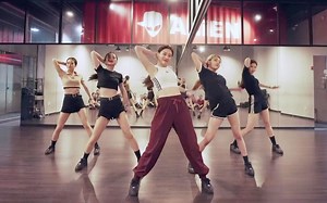 燃爆的电音舞三部曲！ALiEN舞室小姐姐们的超帅齐舞 撩的不行不行~！合作猫厂Monstercat三首连跳 练习室版