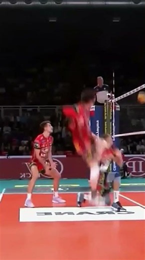 Explosive power from head to toe. #volleyball #highball #avc #kneesupport #neenca