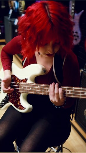 535K views · 16K reactions | Our sister Melody loves slapping the bass 落#bassplayer #bass #slap #rocknroll | LILIAC | Facebook
