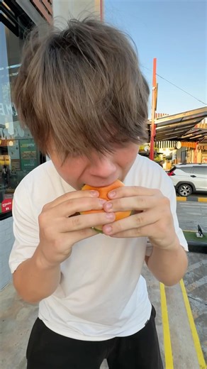 Rubber burger ha -ha👢🐔🛞#trend#music