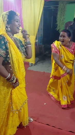Haldi dance #haldilook #lifestyle #haldi #dance @highlight | Aarti Mallick