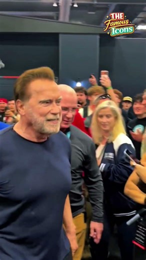 When Arnold Schwarzenegger Walks In… Everyone Watches #arnoldschwarzenegger