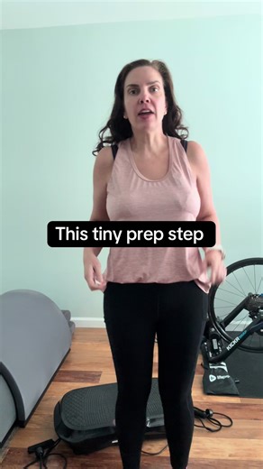 Most people jump straight into lymph work — this prep step shouldn’t be skipped. Before vibration plates, rebounding, dry brushing, or massage, I open key areas that help lymph move into the trunk. This is especially important if you sit a lot during the day. If an area feels tender, that can be a sign things aren’t moving as freely. That’s your cue to use light pressure, not force. Doing this gently and consistently throughout the day can be more supportive than pushing hard once. This approach