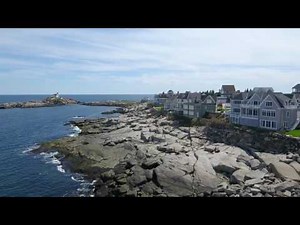 Grand Oceanfront Home at Lighthouse Watch in York, Maine