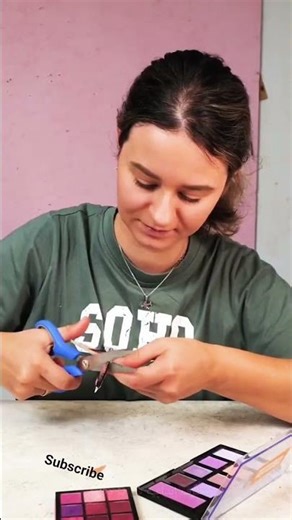 The easiest way to apply makup#lifehacks #craft #makeup #makeuptutorial