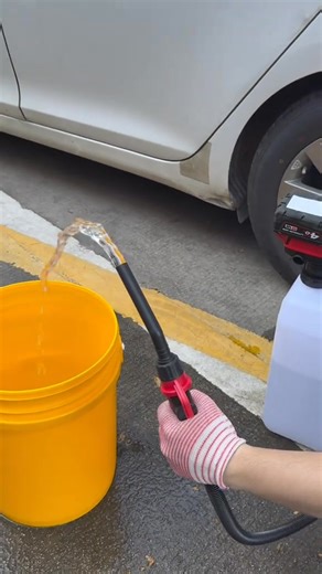 Messy fuel transfer? This cordless pump makes refueling fast, clean &...