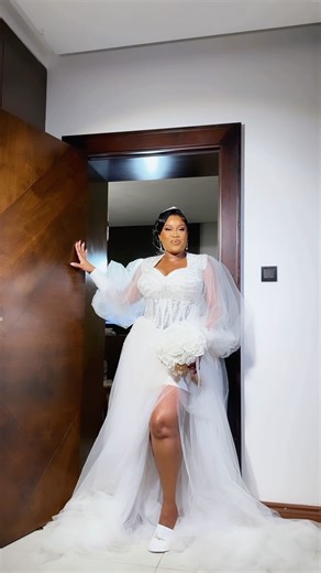 25 reactions | Robe session ✨✨#MeettheLawals @celinacelinemakeover @gabbyzconceptzx @stellareventsandcakes @deejayfabulousthemixxmaster @j_design_photography @raggy_drumz @hypekinggentlevics @chefchinwe @chef_joshz #robe #weddingphotographer #wedding | J Design Photography | Facebook