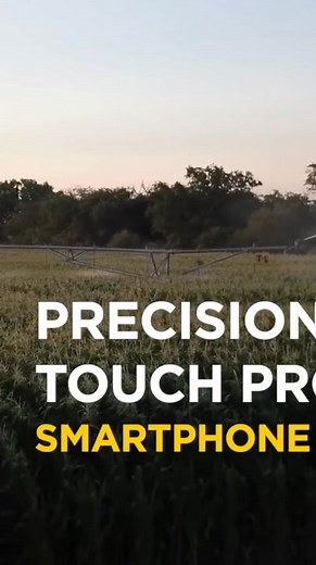 Experience the best of both worlds: Digital ease, analog toughness. Manual T-L Irrigation brings you the fusion of robust field-tested pivots and cutting-edge technology | T-L Irrigation