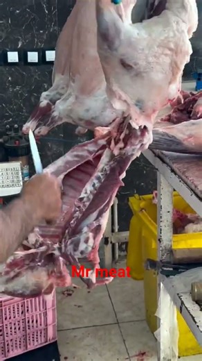 How to cut up a sheep!