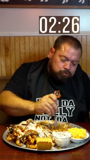 129K views · 2.1K reactions | 7 Pounds Of Food 掠 | Da Garbage Disposal | Facebook