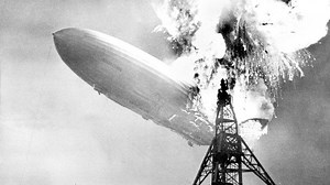 Hindenburg-Absturz: Als die "Titanic der Lüfte" Feuer fing