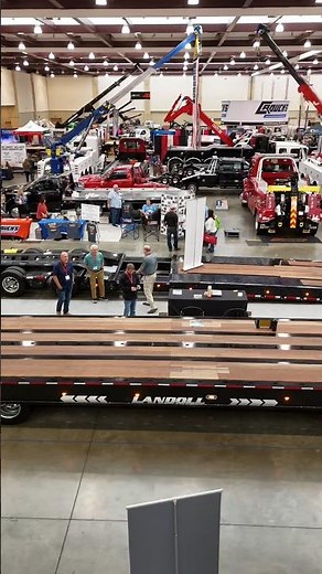 Landoll 455B 55 ton sliding axle trailer! #trucking #heavyequipment