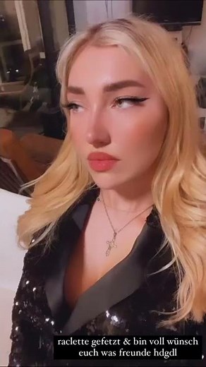 NOVA HAT SPICY PICS? STARLETNOVA INSTAGRAM STORY
