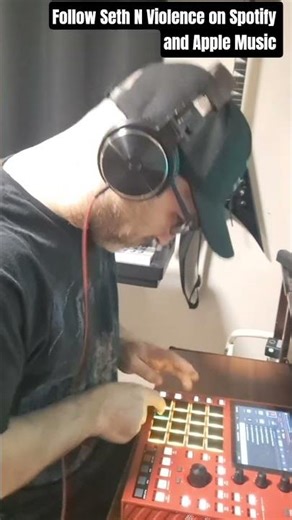 Jammin "Heavy Metal Mania" by Holocaust on the Akai MPC One+ #fingerdrumming #mpcone #mpc #metal