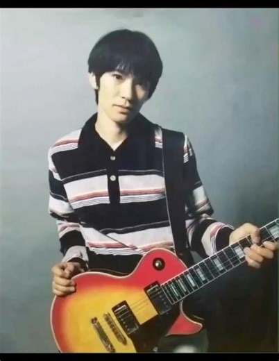 草野マサムネさん、アジアで一番かっこいいと思います✨歌声も本当に素敵です😊🎶#草野マサムネ #スピッツ