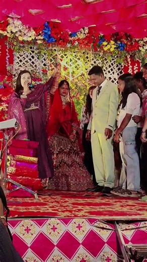 #videoviral #dulhan #dulaah #dance #new's #stageshow #programming