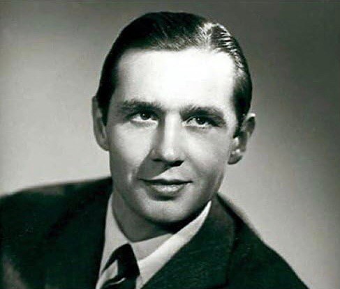 A few thoughts on French diction, while listening to a performance of the aria “Si la rigueur” from Halévy’s opera La Juive, sung by the legendary Italian bass Cesare Siepi. I am a great admirer of Cesare Siepi, probably my favorite bass and one of the most important singers in the entire history of opera. My comments have nothing to do with negative criticism. They are simply objective observations about what in this interpretation reflects exemplary French diction, and what could be slightly i