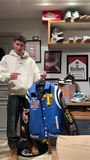 Authentic Carhartt and Chrome Hearts Kda N2sny