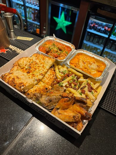 77K views · 408 reactions | The best Italian box! Carbonara fries, Ribs, wings, 2 pastas, garlic bread with cheese £18.99! Also 10% off over £15! | dadthedish | Facebook