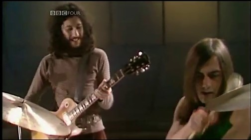 Peter Green | Fleetwood Mac - Albatross - BBC Studios 1970 (HQ)