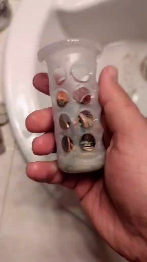 Are you feeling your washing machine sump with coins? Eventually it will get clogged! #appliances #applianceemt Appliance EMT | Appliance EMT