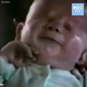 461K views · 1.1K reactions | Patrick est né aveugle et paralytique. Son père savait qu’il allait devoir être très présent pour lui. Et lorsque Patrick découvre la musique et commença à en jouer, son père a su quelle serait la mission de sa vie. Et il n’abandonnera pas jusqu’à ce qu’il réussisse... ❤️ | Positif | Facebook