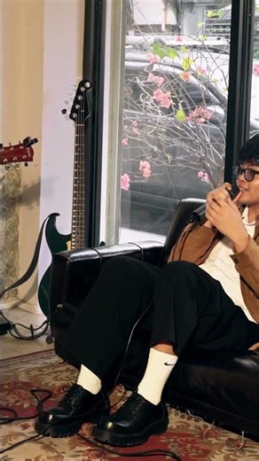 A heartfelt holiday rendition of “Darating Pa Ba?” by SLICO at Heyday Café (12/6/25)