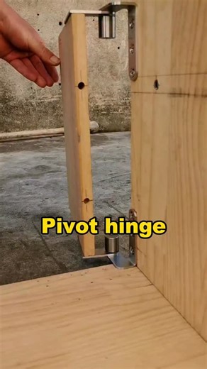 Max Alead on Instagram: "Installation of wooden door hinges#hinge #hinges #hardware #kitchencabinet #kitchencabinets cabinetmaker kitchen kitcheninteriors kitchenrenovation homedesign home aleadhome diy"